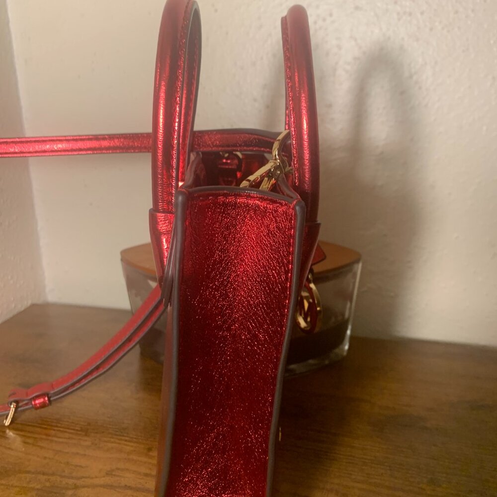 NEW MICHAEL KORS MERCER XS MINI CROSSBODY PHONE MK BAG METALLIC RED CRIMSON - Picture 5 of 16